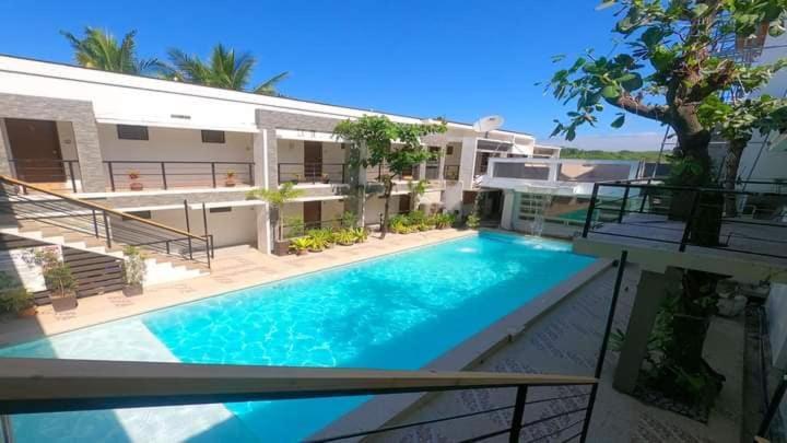 Miami Heat Beach Resort Моронґ Екстер'єр фото