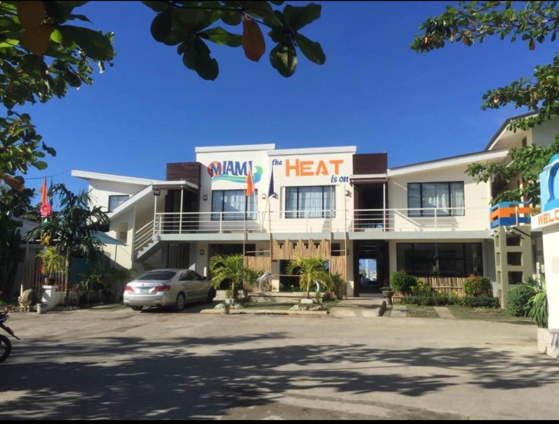 Miami Heat Beach Resort Моронґ Екстер'єр фото